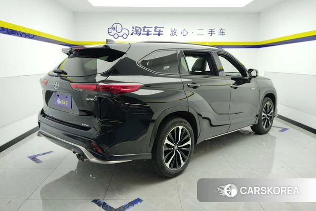 Toyota Crown Lufang id 3882401 из Китая 16