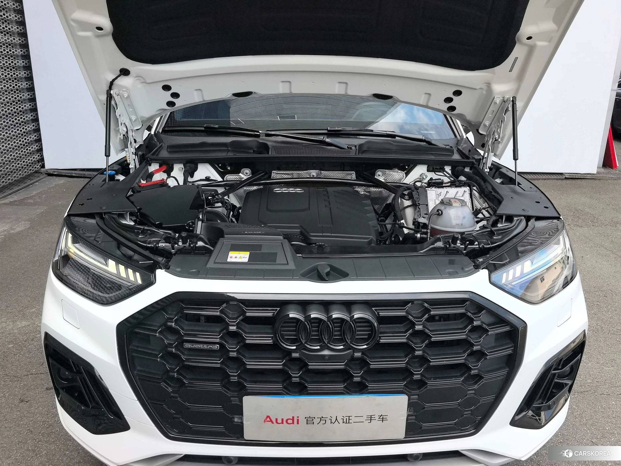 Audi Q5L id 4440298 из Китая 19
