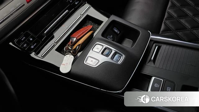 Hyundai The New Grandeur IG id 4250674 из Кореи 29