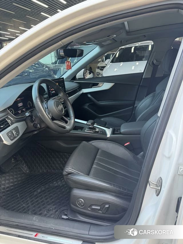Audi A4L id 4334724 из Китая 9