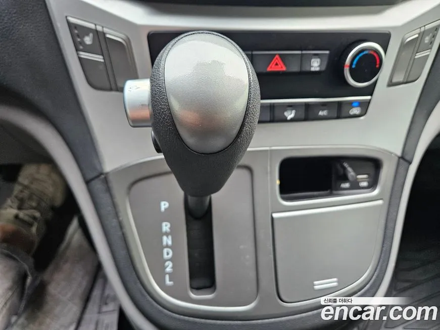 Hyundai The New Grand Starex id 2056689 из Кореи 13