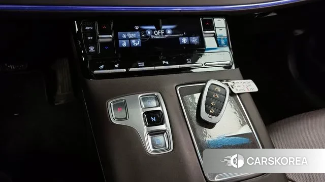 Hyundai The New Grandeur IG Hybrid id 3556750 из Кореи 19