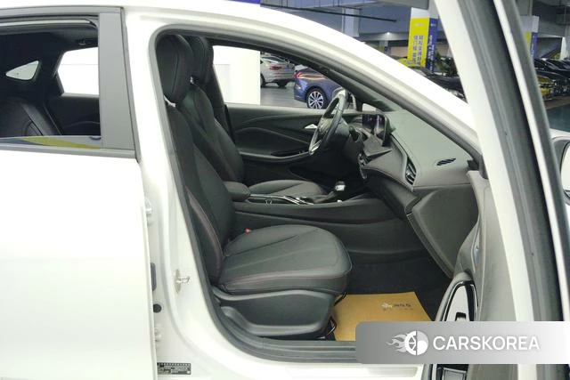 Buick Weilang id 4236273 из Китая 16