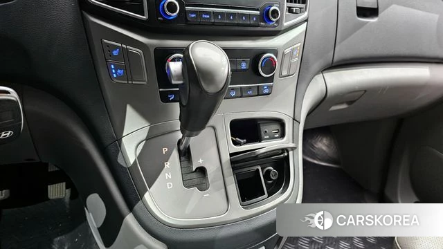 Hyundai The New Grand Starex id 3861442 из Кореи 19