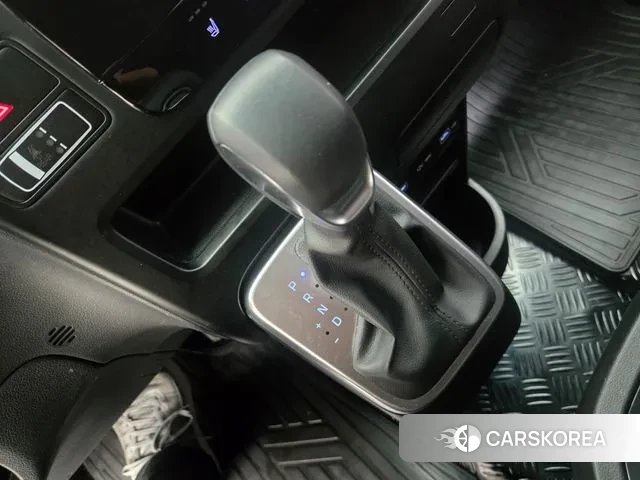 Hyundai Staria id 3644036 из Кореи 16