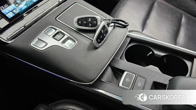 Hyundai The New Grandeur IG Hybrid id 3897918 из Кореи 19