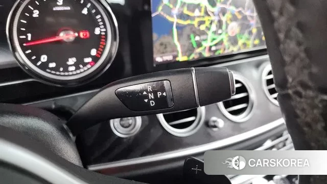 Mercedes-Benz E-Class W213 id 3375018 из Кореи 19