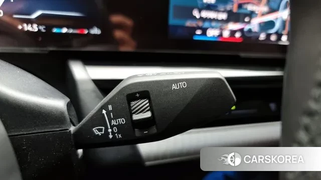 BMW 5 Series (G60) id 3353901 из Кореи 19