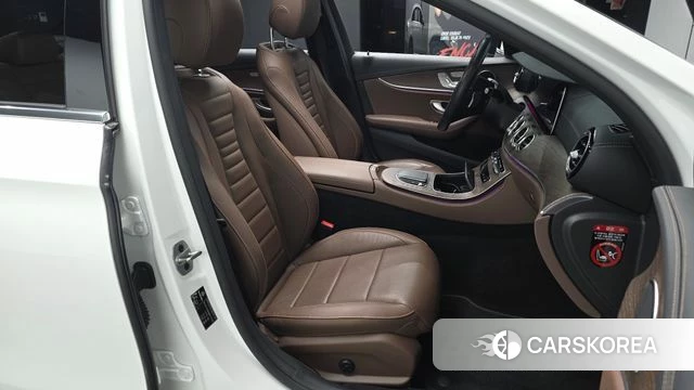 Mercedes-Benz E-Class W213 id 3812560 из Кореи 19