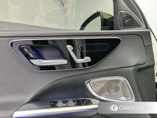 Mercedes-Benz Class C id 4307421 из Китая 18