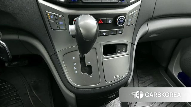 Hyundai The New Grand Starex id 4019377 из Кореи 19