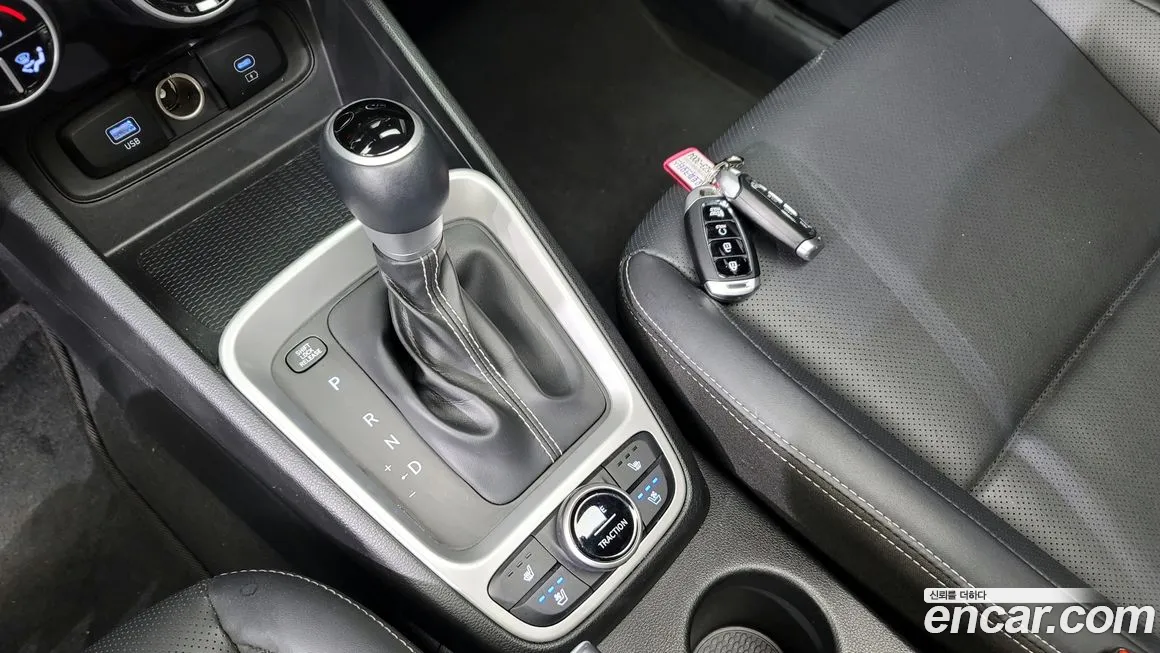 Hyundai Venue id 2044626 из Кореи 19