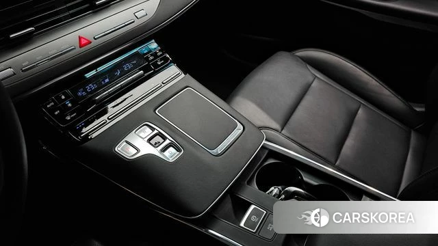 Hyundai The New Grandeur IG id 4549918 из Кореи 29