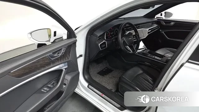 Audi A6 (C8) id 3741137 из Кореи 19