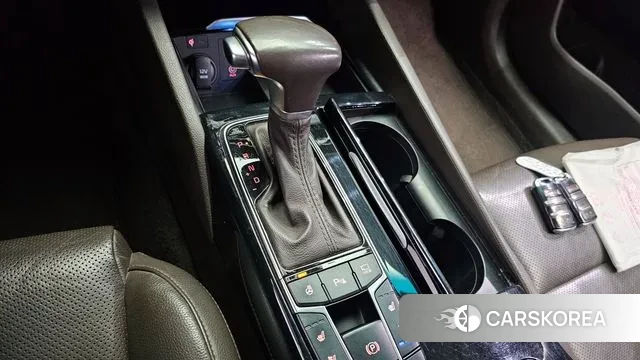 Kia Come New K7 id 3578453 из Кореи 19