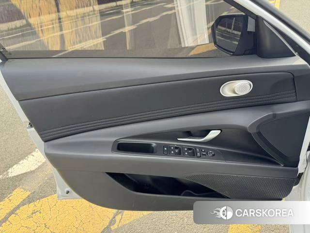 Hyundai Elantra id 4392172 из Китая 14