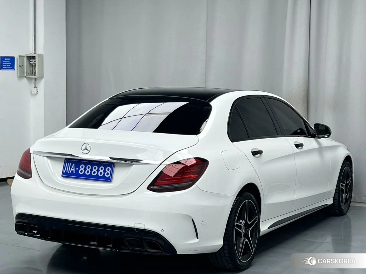 Mercedes-Benz Class C id 4452308 из Китая 14