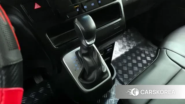 Hyundai Staria id 3620315 из Кореи 19