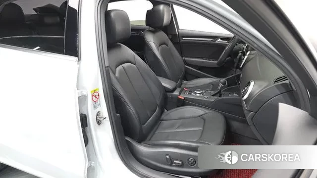 Audi New A3 id 3469314 из Кореи 19