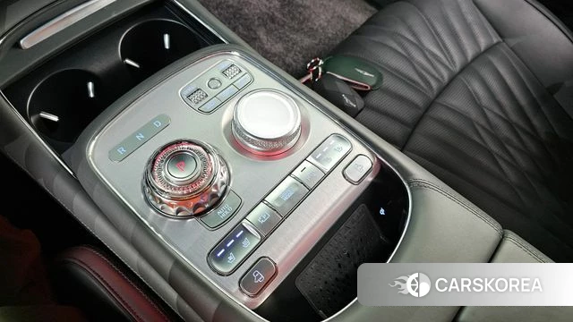 Genesis G90 (RS4) id 3859537 из Кореи 19