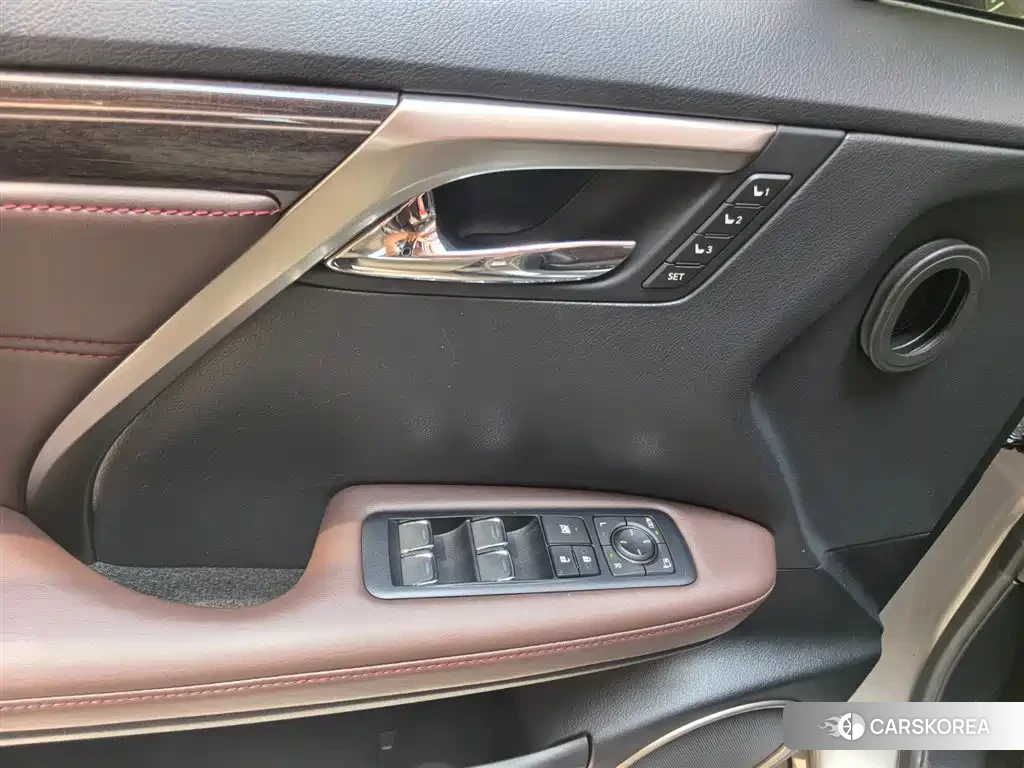 Lexus RX id 4601992 из Китая 25