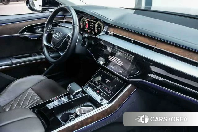 Audi A8 id 4260907 из Китая 11