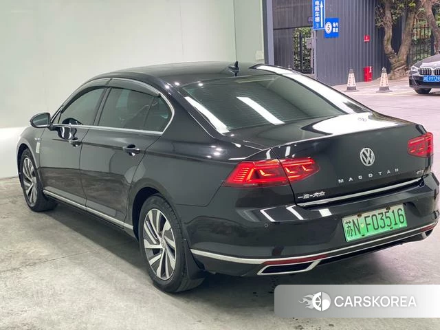 Volkswagen Magotan PHEV id 4216251 из Китая 12