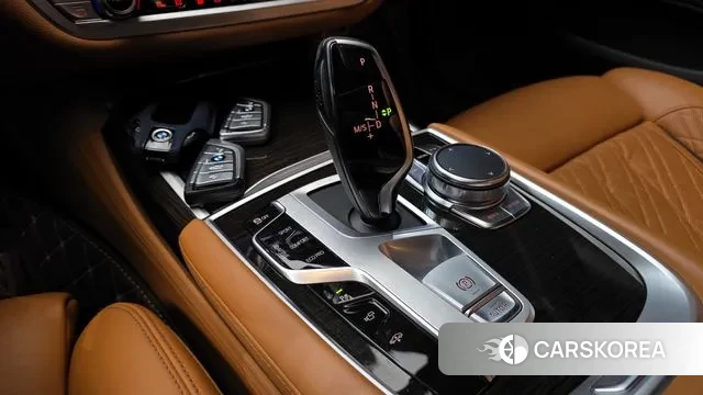 BMW 7 Series (G11) id 3588103 из Кореи 19