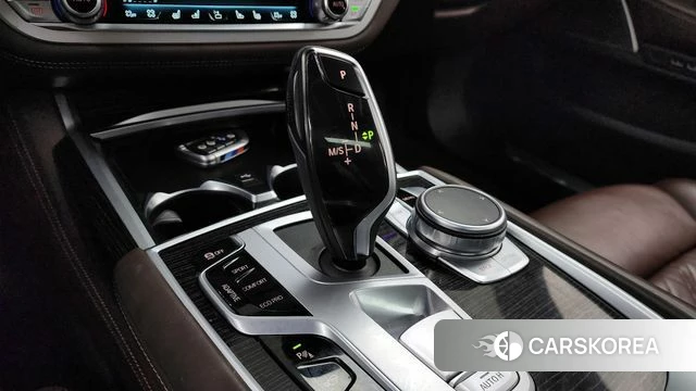 BMW 7 Series (G11) id 3942383 из Кореи 19