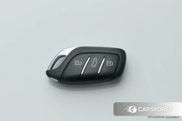 Roewe i5 id 4210117 из Китая 23
