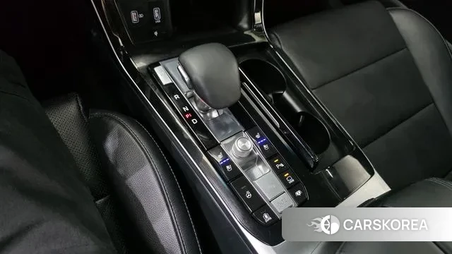 Kia K7 Premier Hybrid id 3033322 из Кореи 19