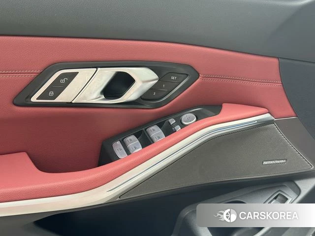 BMW 3 series id 4313323 из Китая 19
