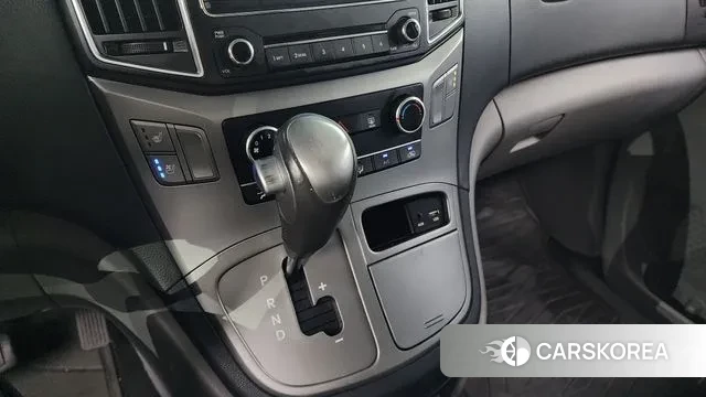 Hyundai The New Grand Starex id 3215393 из Кореи 19