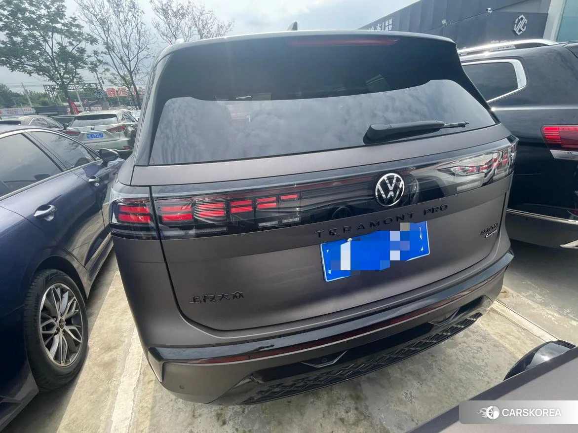 Volkswagen Tourang id 4512786 из Китая 10