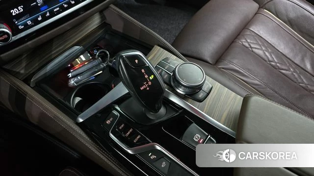 BMW 5 Series (G30) id 4795077 из Кореи 31