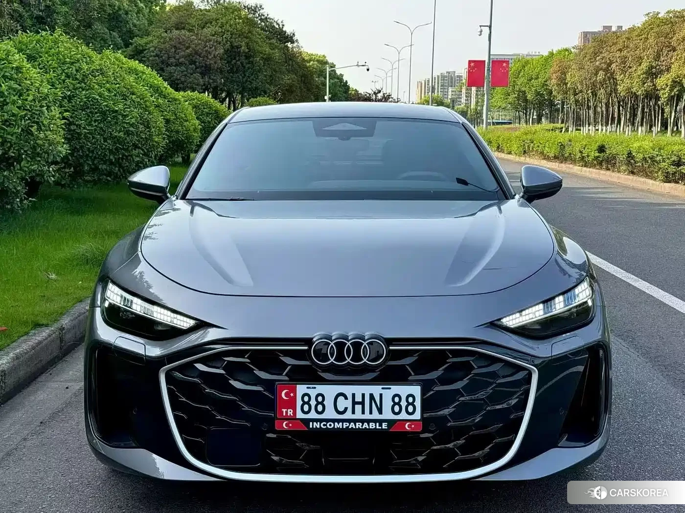 Audi A5L id 4547446 из Китая 9