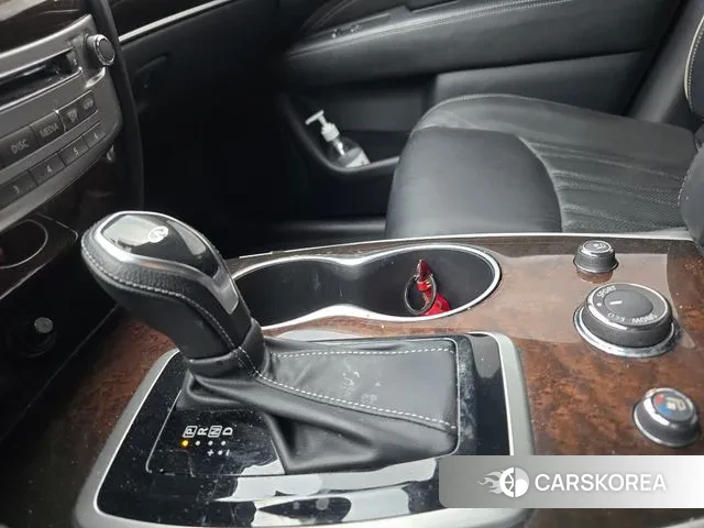 Infiniti QX60 id 3789487 из Кореи 19