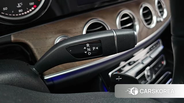 Mercedes-Benz E-Class W213 id 4430002 из Кореи 31
