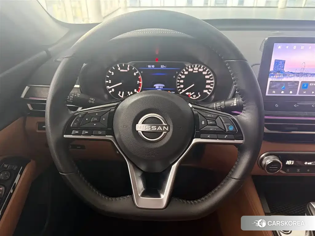 Nissan Altima id 4545991 из Китая 26