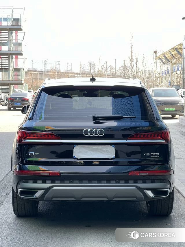 Audi Q7 id 4213595 из Китая 25