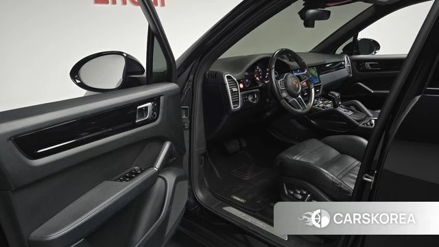 Porsche Cayenne (PO536) id 4530704 из Кореи 30