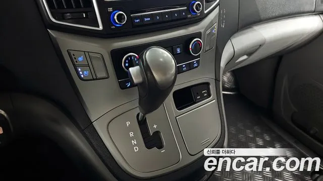 Hyundai The New Grand Starex id 2791564 из Кореи 19