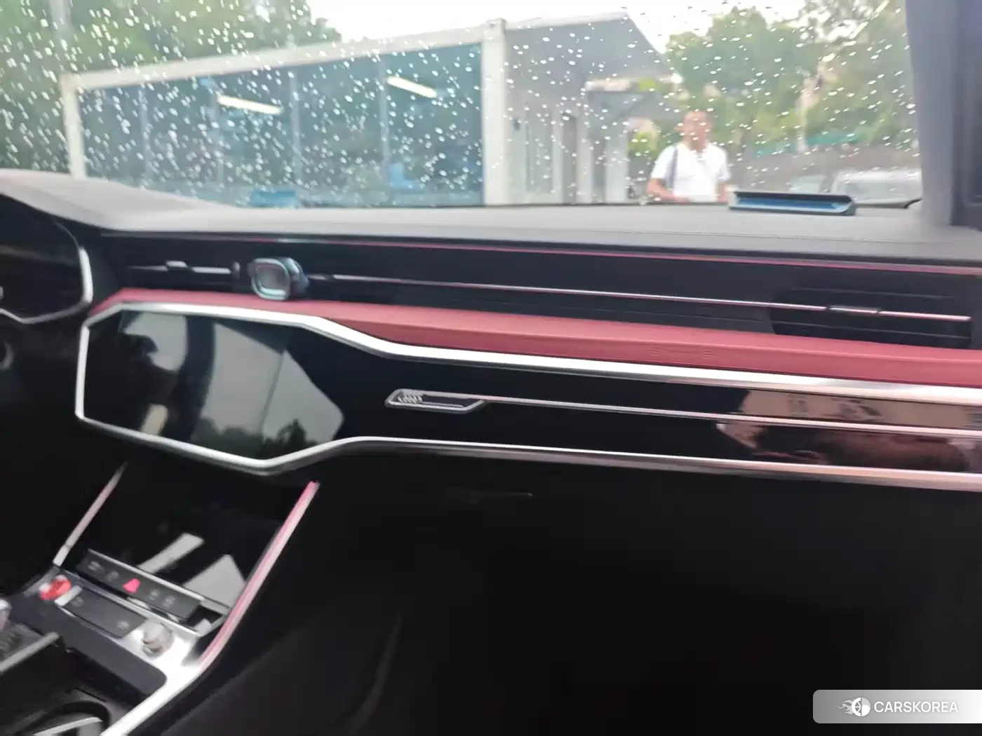 Audi A6L id 4628166 из Китая 14