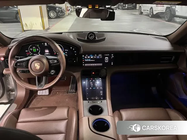 Porsche Taycan id 3359459 из Кореи 14