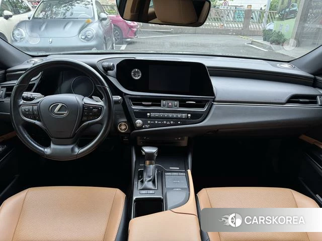 Lexus ES id 4291273 из Китая 17