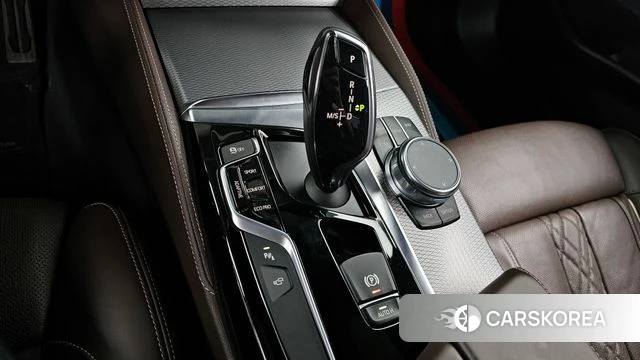 BMW 5 Series (G30) id 4225737 из Кореи 19