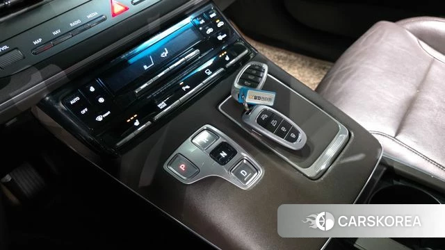 Hyundai The New Grandeur IG id 3924385 из Кореи 19