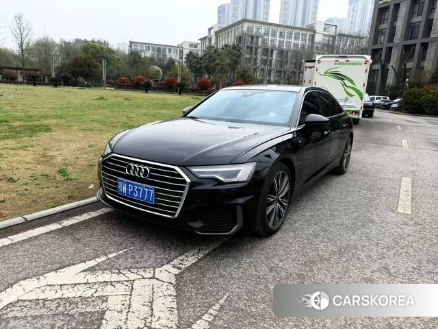 Audi A6L id 4273503 из Китая 24