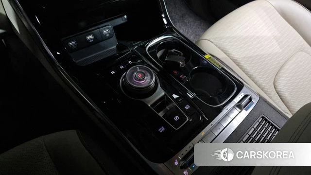 Kia Carnival 4th generation id 3940956 из Кореи 19