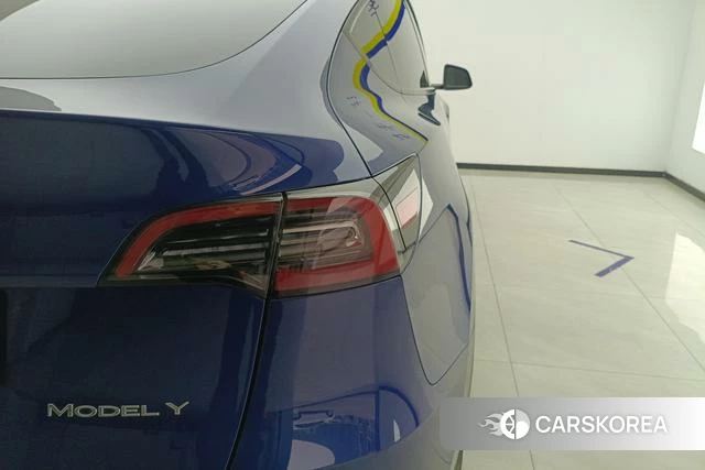 Tesla Model Y id 3785650 из Китая 16